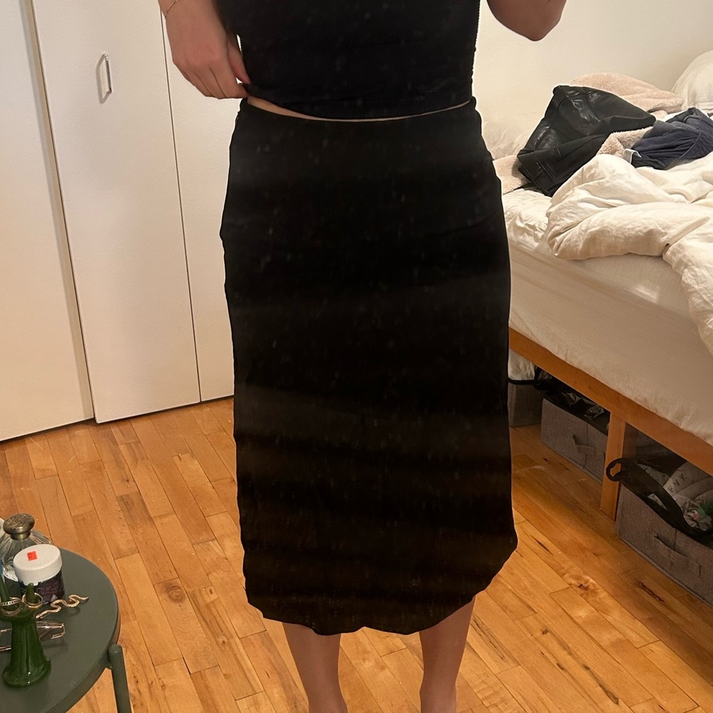 Theory double slit skirt